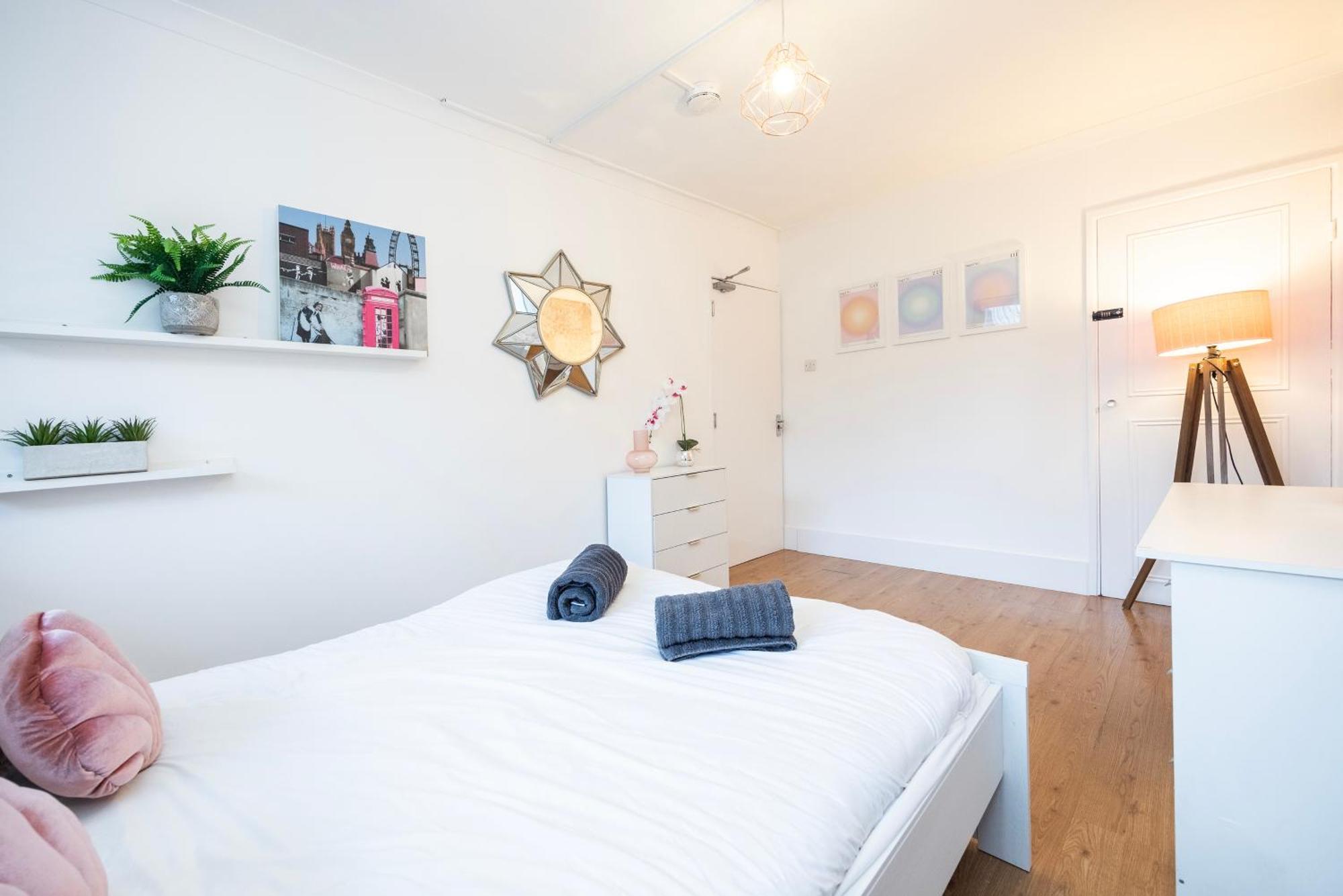 Trendy 4 Bed Apartment Near Vibrant Shoreditch W Balcony And Walking Distance To Tube London Exterior photo