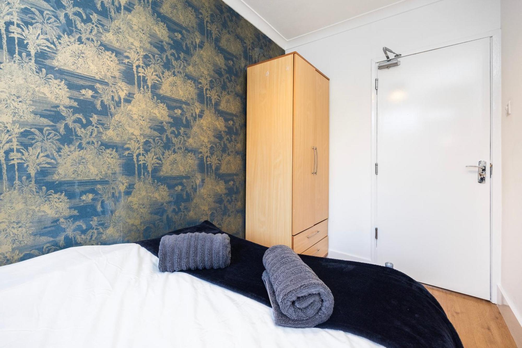 Trendy 4 Bed Apartment Near Vibrant Shoreditch W Balcony And Walking Distance To Tube London Exterior photo